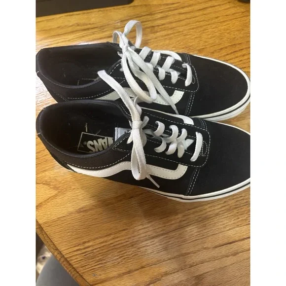 Vans Off The Wall Women's Tennis Shoes Sneakers Black White Lace Up‎ Size 7.5 M - Picture 2 of 7